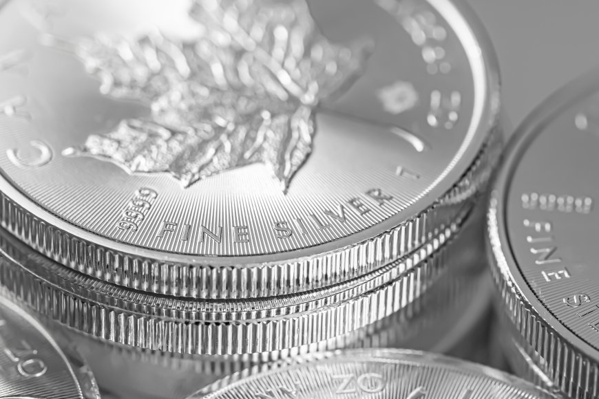 Prakiraan Harga Perak: XAG/USD Menguat di Atas $52,50 karena Ketidakpastian Data AS yang Meningkat
