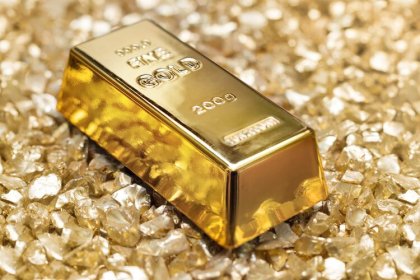 Emas Melemah saat Prakiraan Kenaikan Suku Bunga The Fed dan Ketegangan Timur Tengah Dorong USD